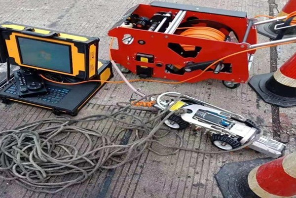 白朗CCTV管道检测机器人