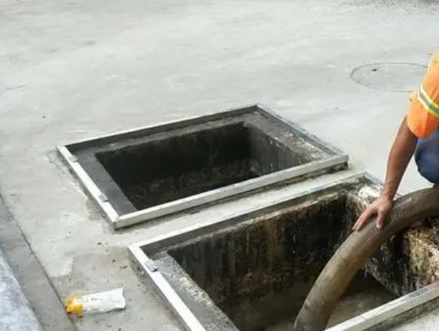 白朗化粪池清理